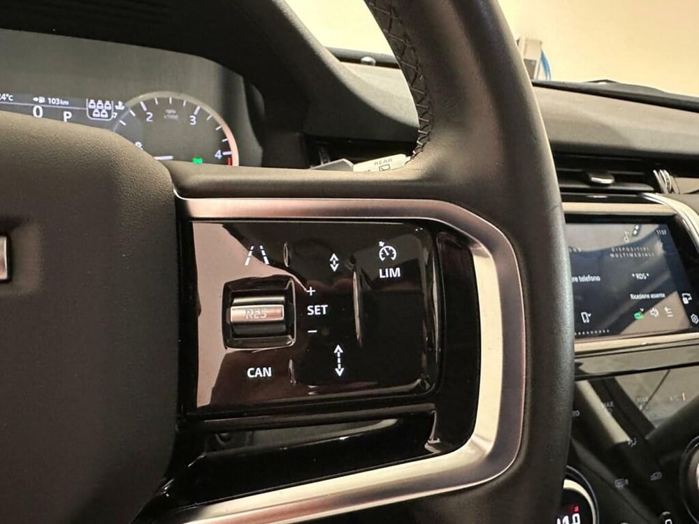 Land Rover Discovery Sport usata a Varese (11)