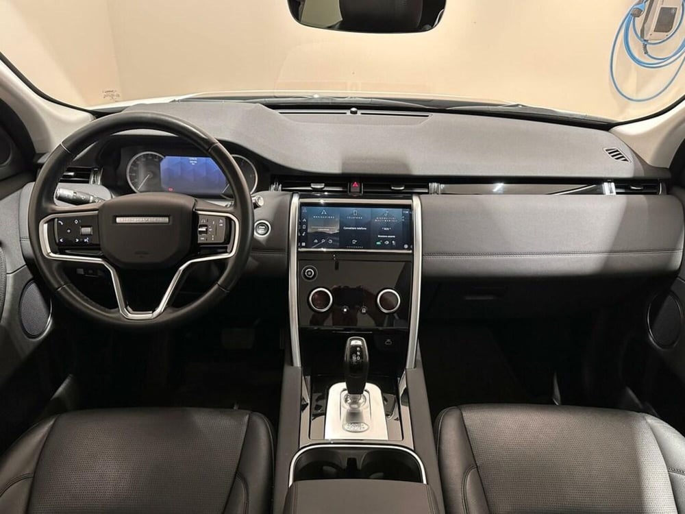 Land Rover Discovery Sport usata a Varese (4)