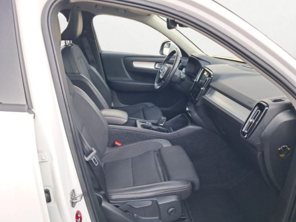 Volvo XC40 usata a Treviso (12)