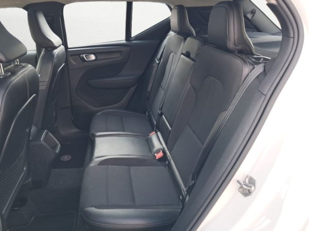 Volvo XC40 usata a Treviso (14)