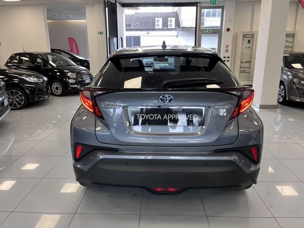 Toyota Toyota C-HR usata a Prato (5)