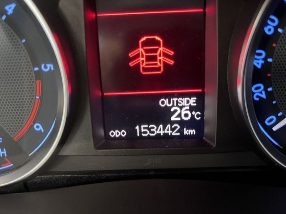 Toyota Auris Station Wagon usata a Prato (13)