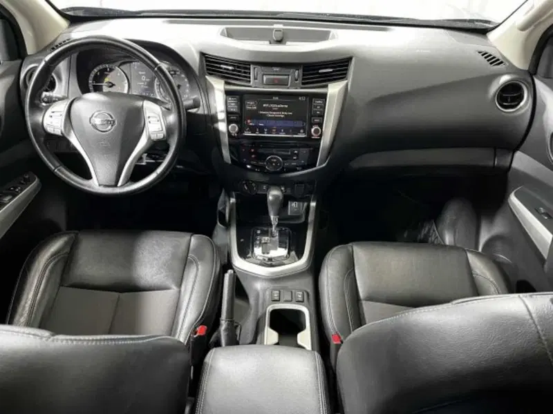 Nissan Navara usata a Sondrio (4)