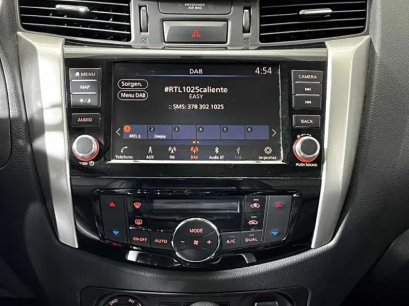 Nissan Navara usata a Sondrio (7)