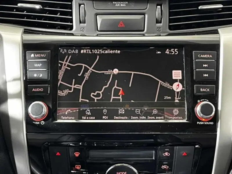 Nissan Navara usata a Sondrio (8)