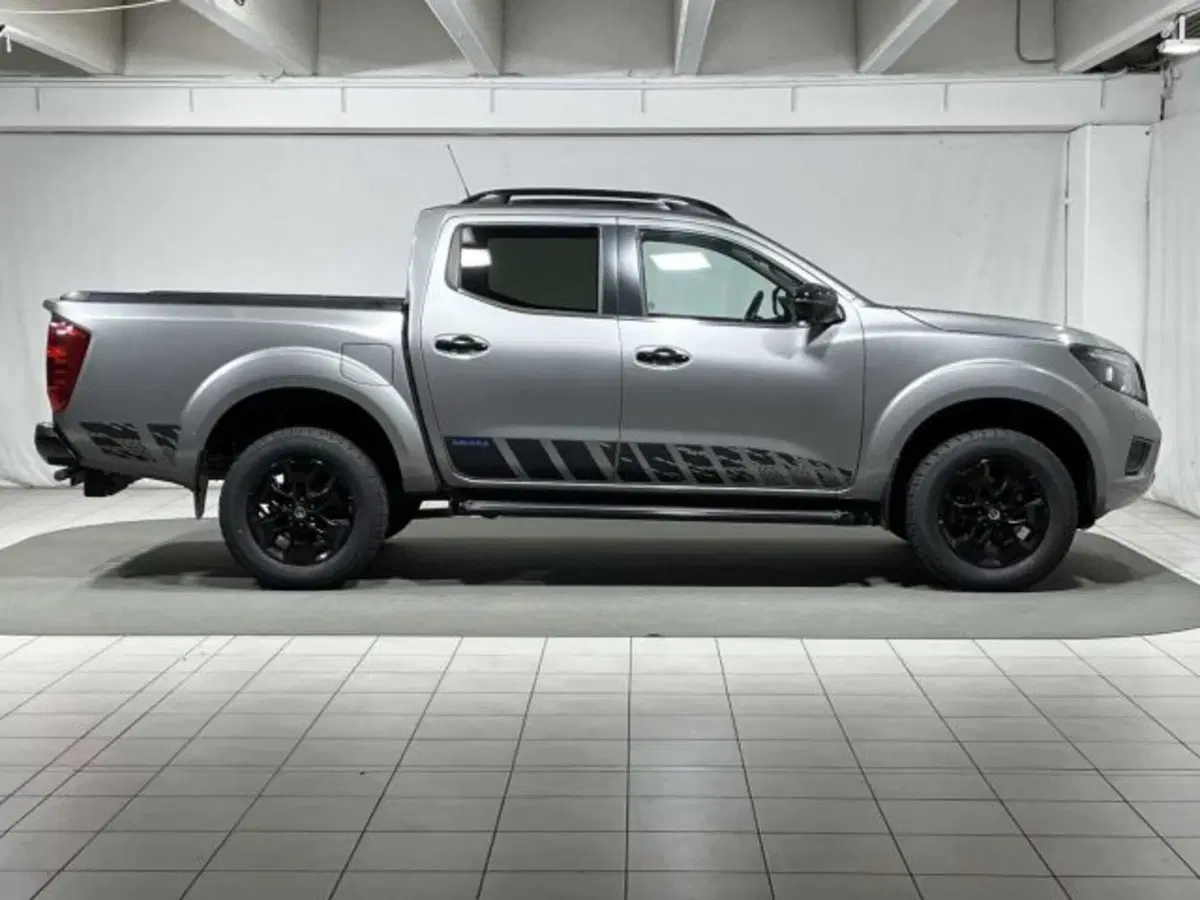 Nissan Navara usata a Sondrio (2)