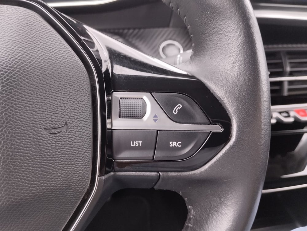 Peugeot 2008 usata a Asti (9)