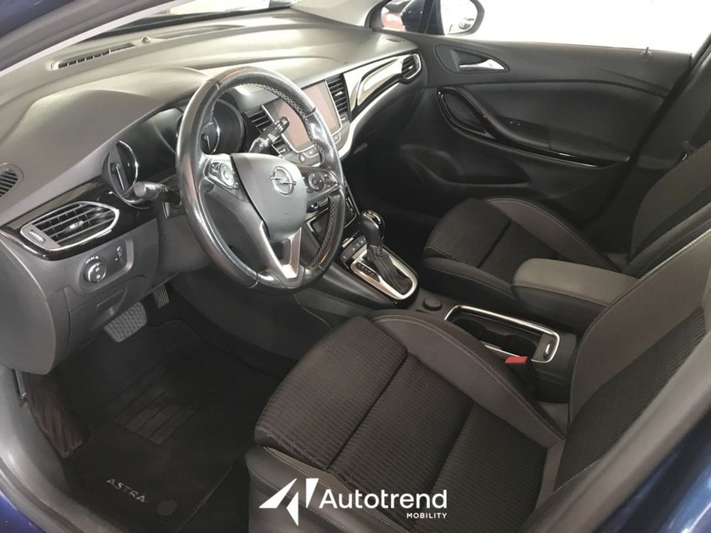 Opel Astra Station Wagon usata a Bari (3)