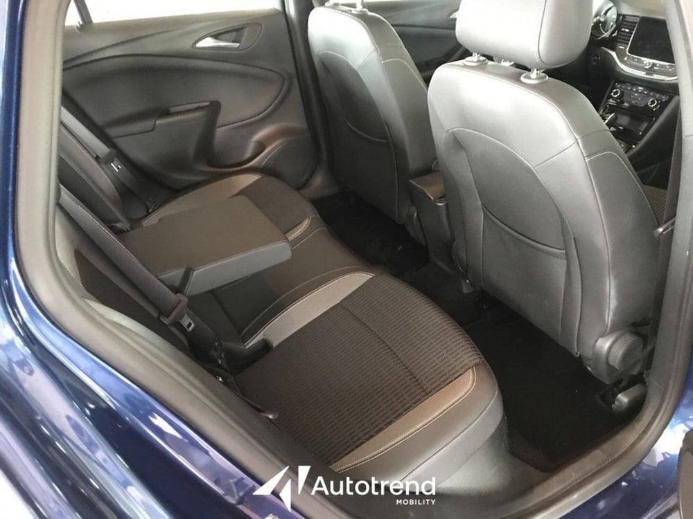 Opel Astra Station Wagon usata a Bari (6)