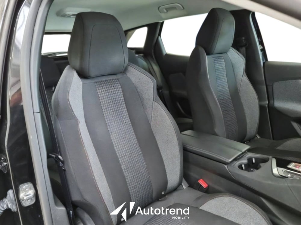 Peugeot 3008 usata a Bari (6)