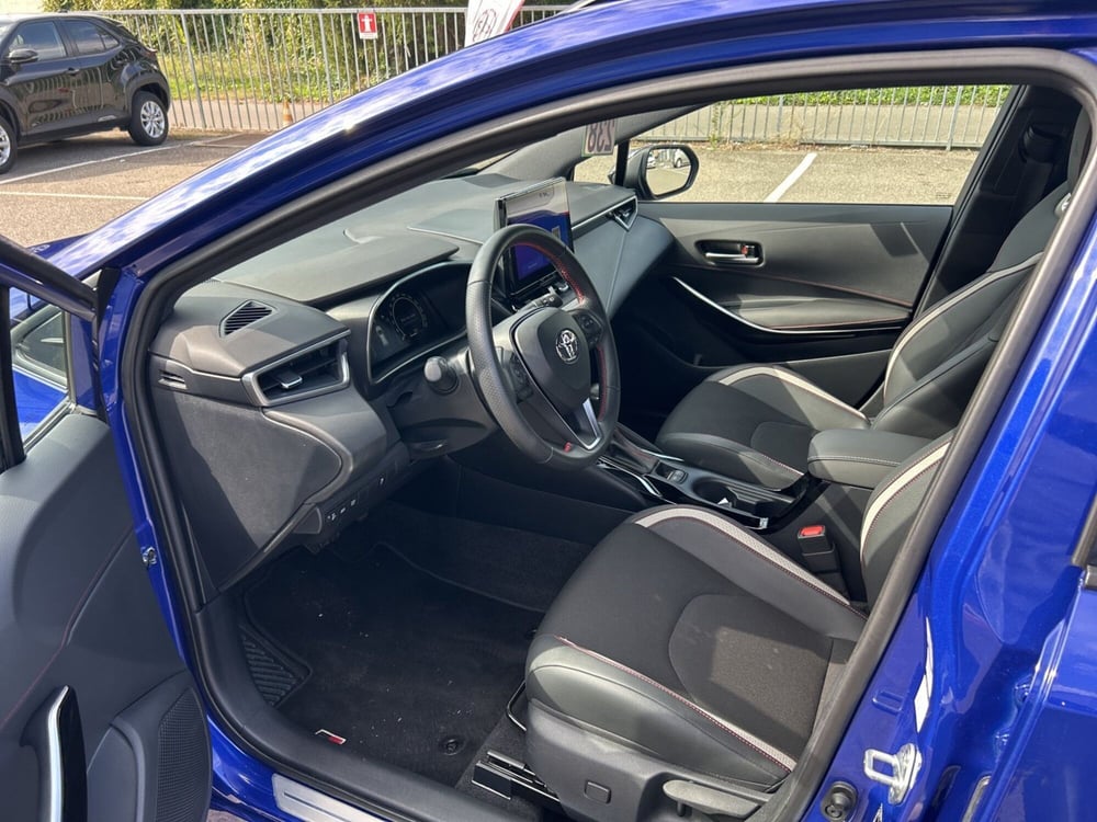 Toyota Corolla Touring Sports usata a Piacenza (11)