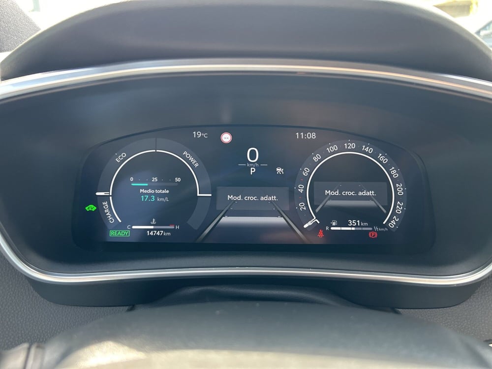 Toyota Corolla Touring Sports usata a Piacenza (17)
