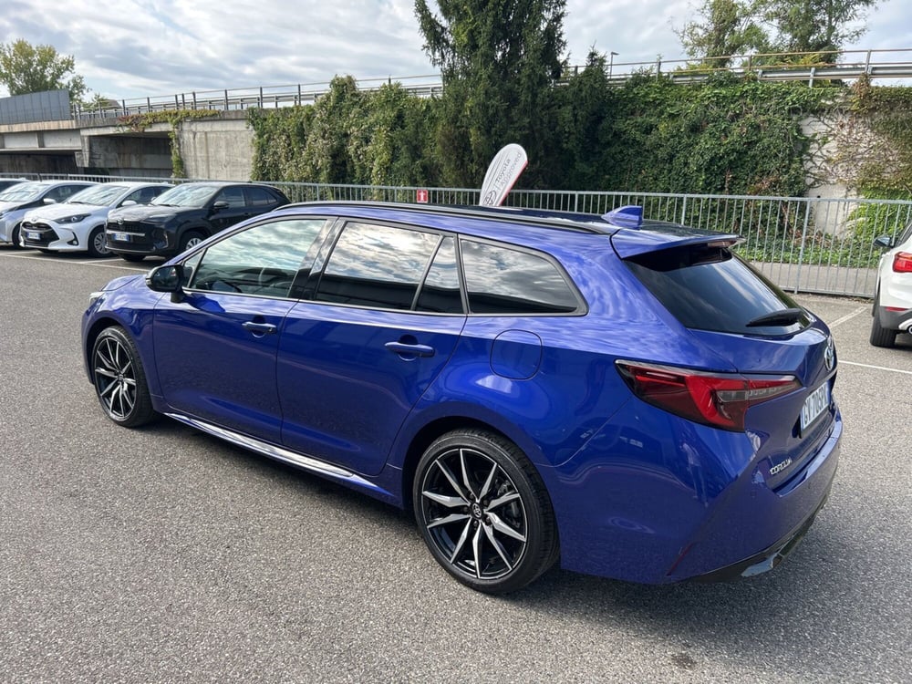 Toyota Corolla Touring Sports usata a Piacenza (6)