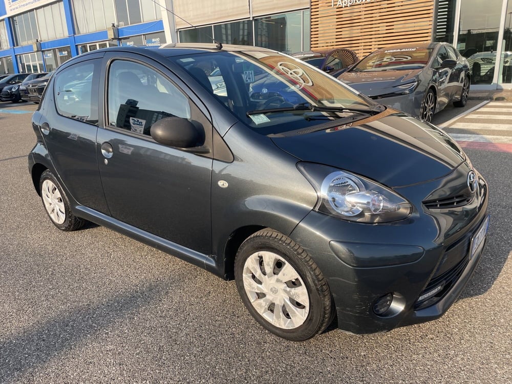 Toyota Aygo usata a Piacenza (8)