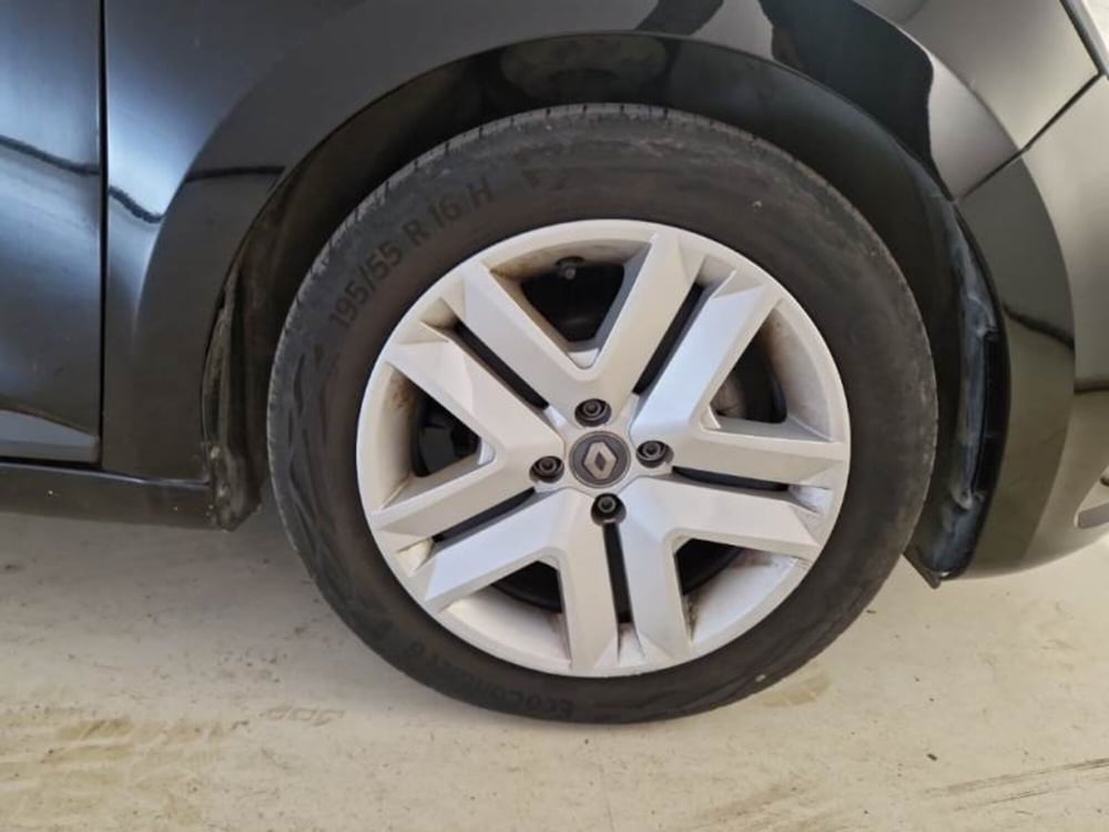 Renault Clio usata a Salerno (17)