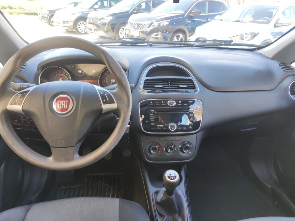 Fiat Punto usata a Salerno (18)