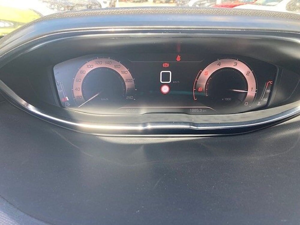 Peugeot 3008 usata a Messina (17)