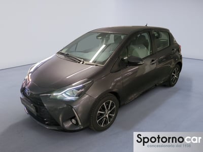 Toyota Yaris 1.5 Hybrid 5 porte Lounge Blue del 2018 usata a Milano