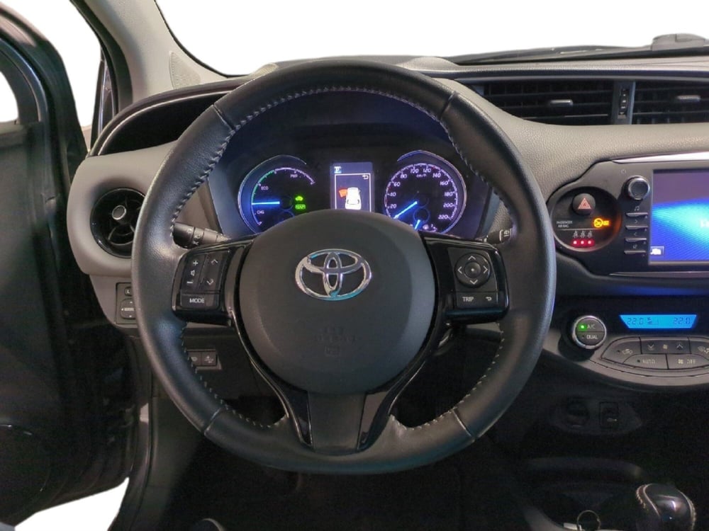 Toyota Yaris usata a Milano (13)
