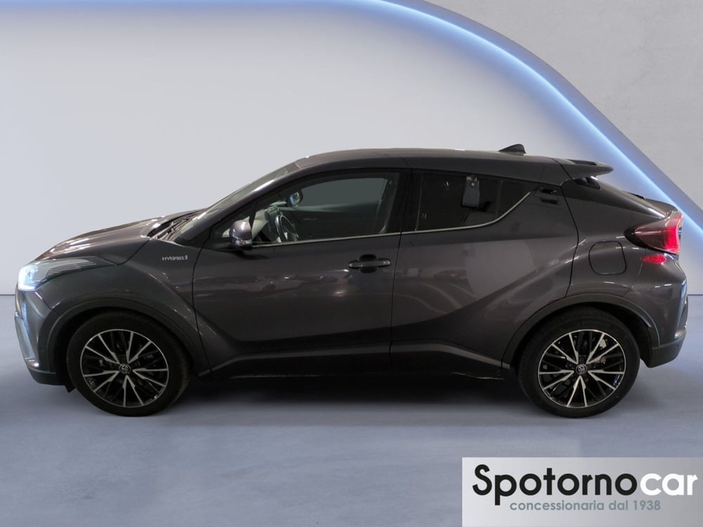 Toyota Toyota C-HR usata a Milano (2)
