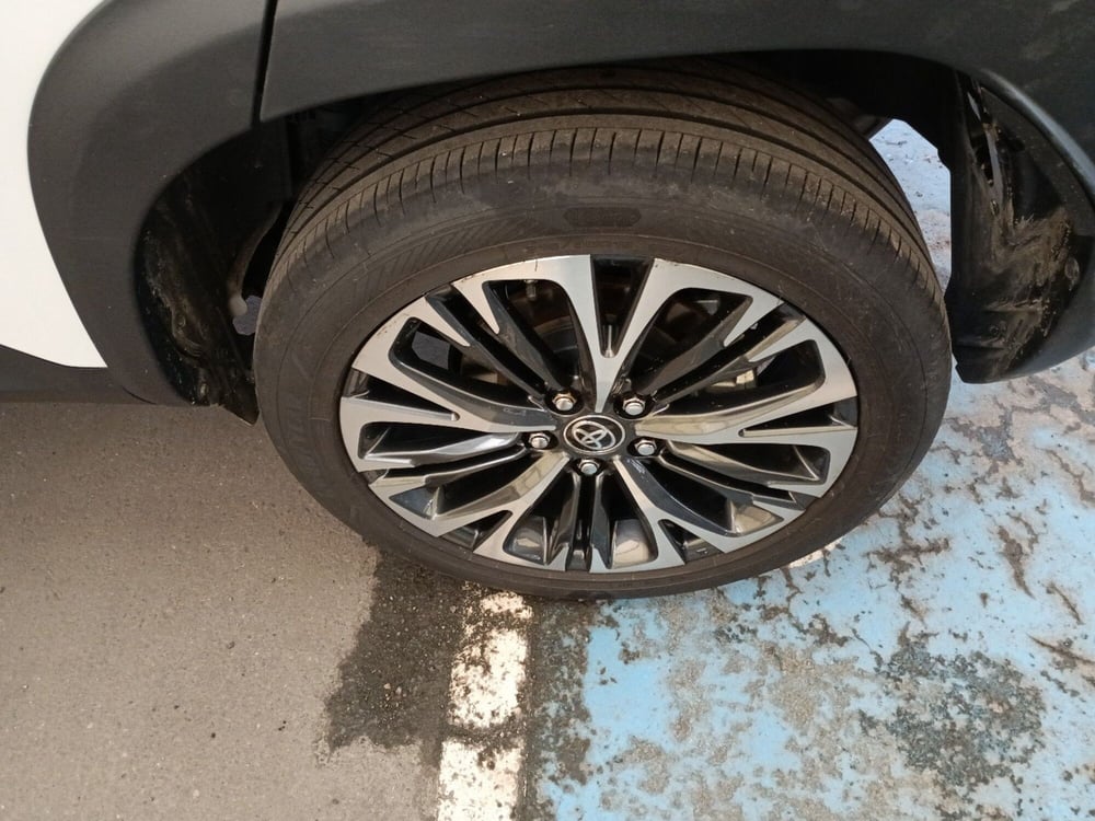 Toyota Yaris Cross usata a Milano (14)