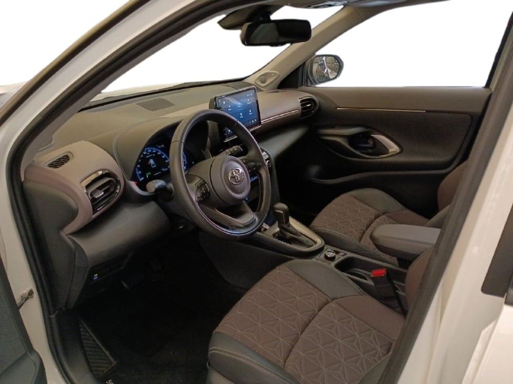 Toyota Yaris Cross usata a Milano (15)