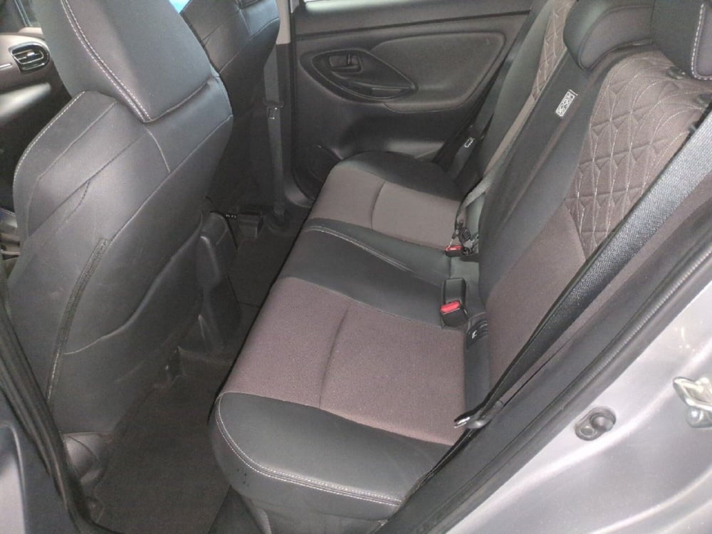 Toyota Yaris Cross usata a Milano (11)