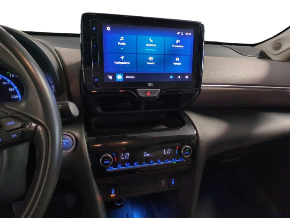 Toyota Yaris Cross usata a Milano (16)