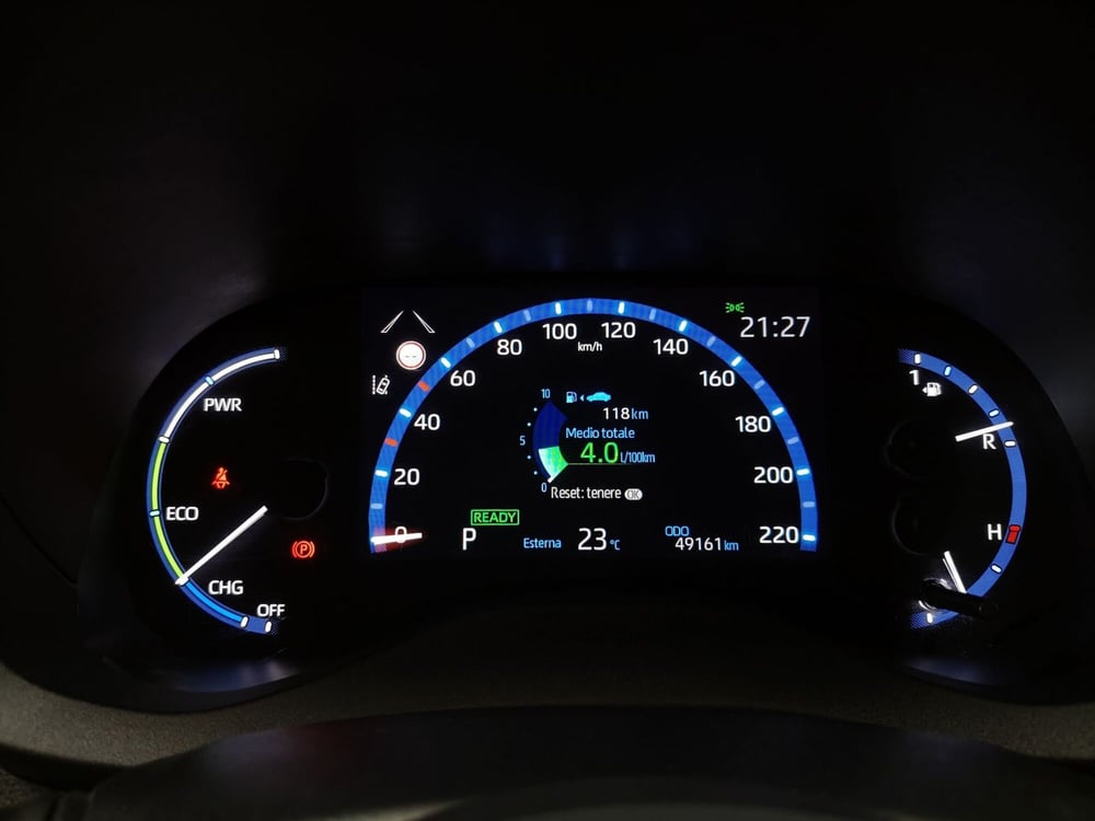 Toyota Yaris Cross usata a Roma (17)