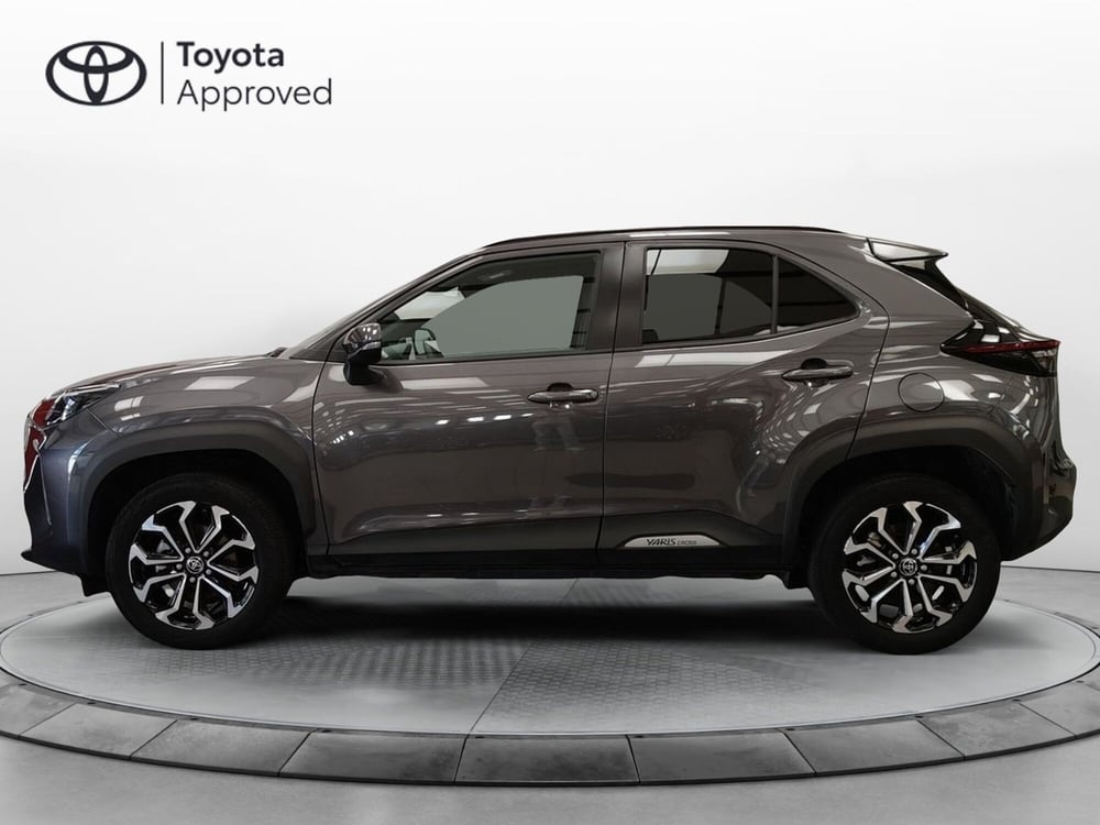 Toyota Yaris Cross usata a Roma (3)