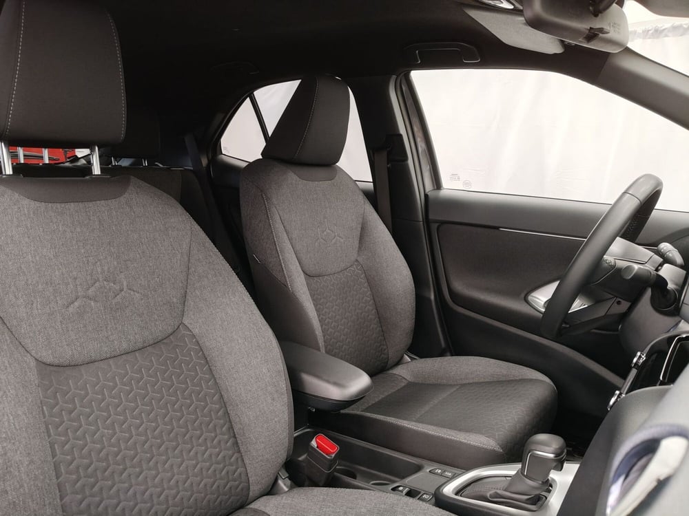 Toyota Yaris Cross usata a Roma (7)