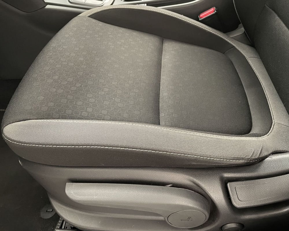 Hyundai Kona usata a Novara (18)