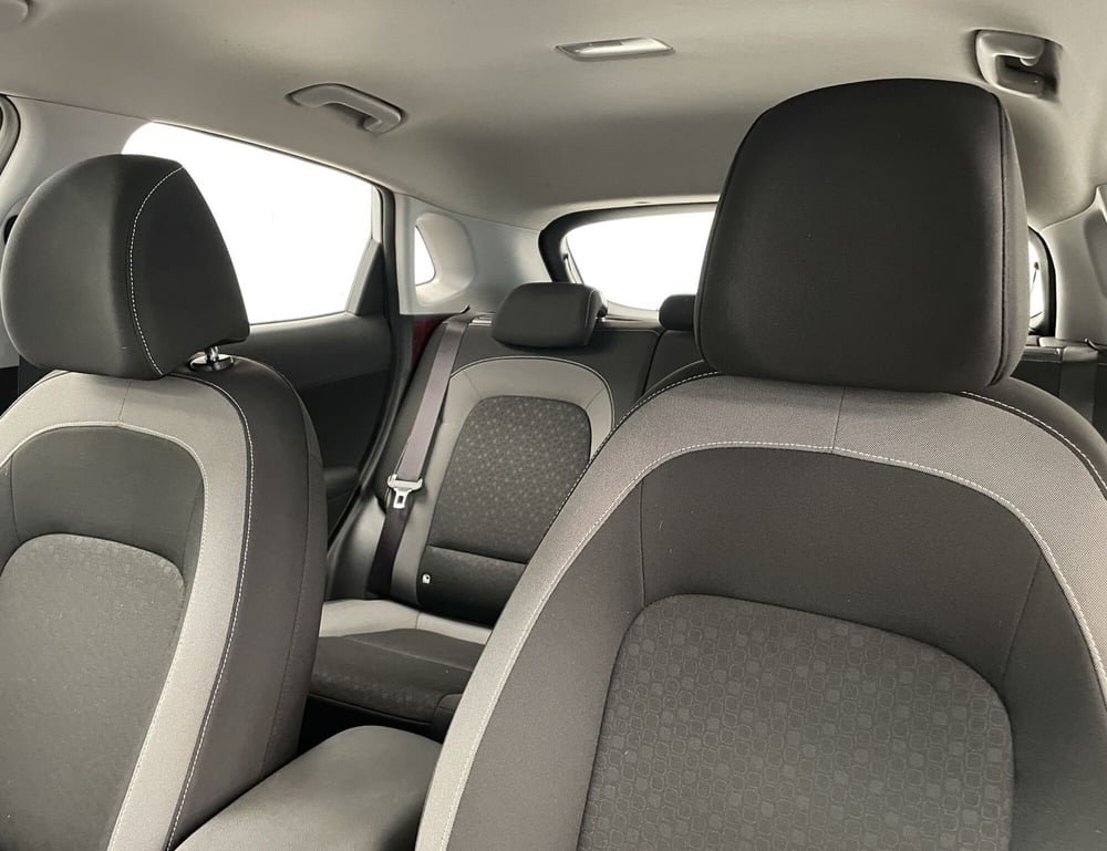 Hyundai Kona usata a Novara (19)