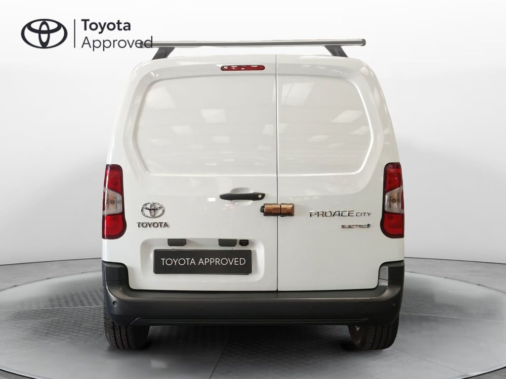 Toyota Proace City Electric usata a Roma (3)