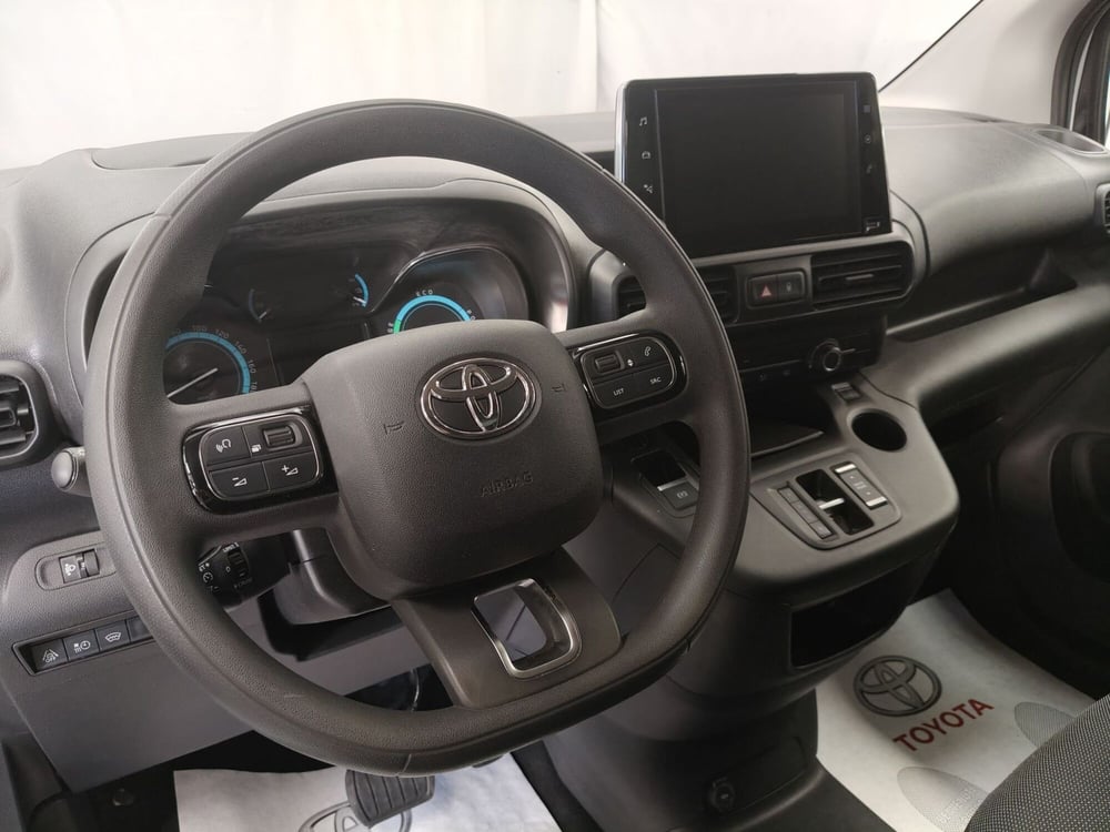 Toyota Proace City Electric usata a Roma (8)