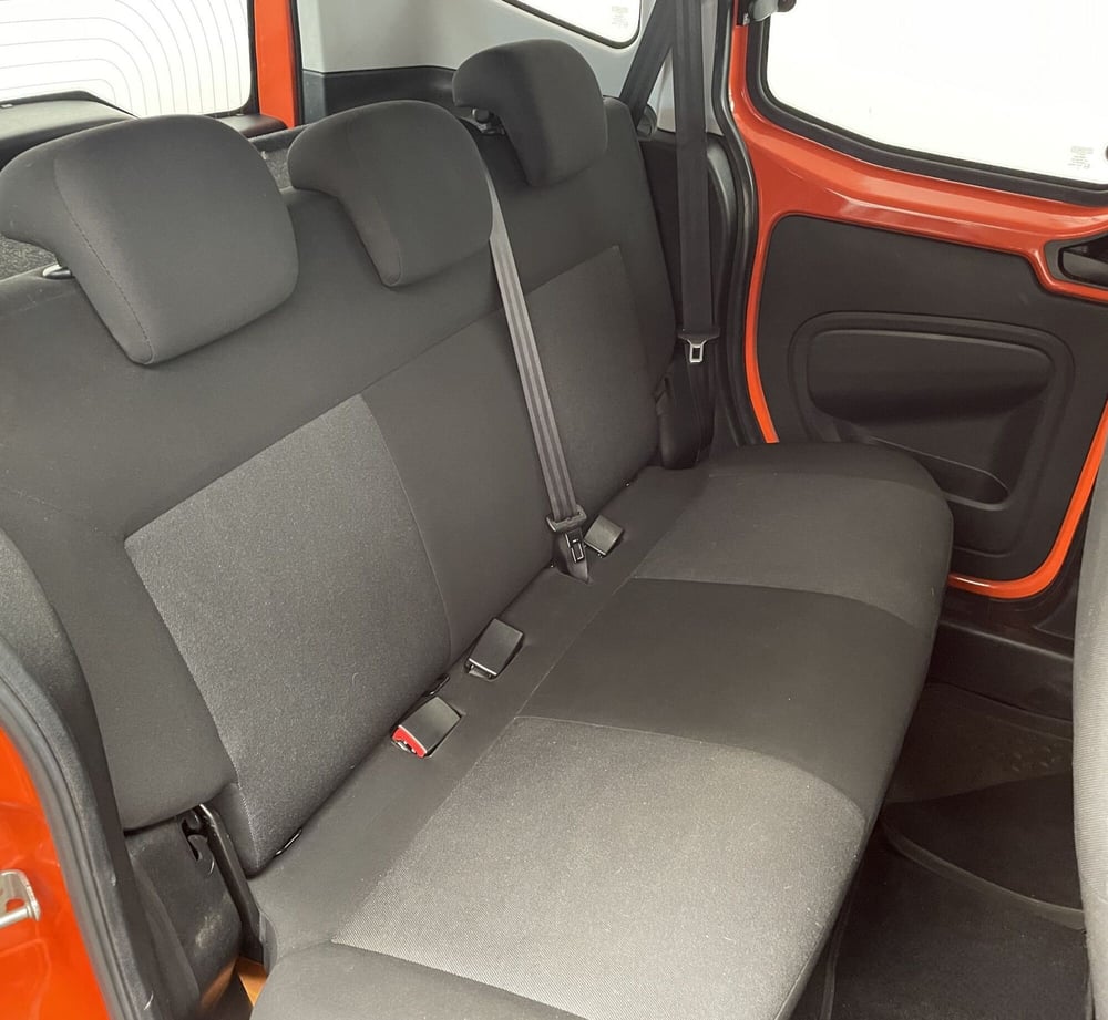 Fiat QUBO usata a Novara (9)