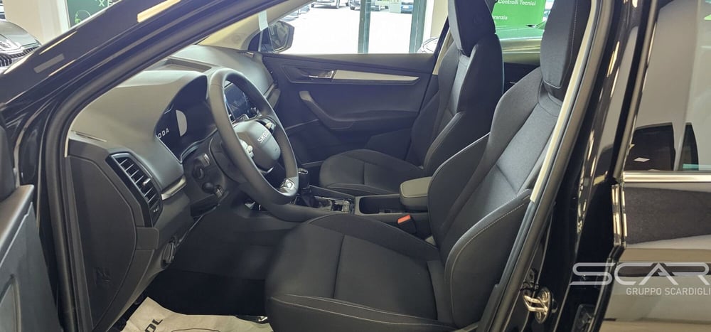 Skoda Karoq nuova a Livorno (11)