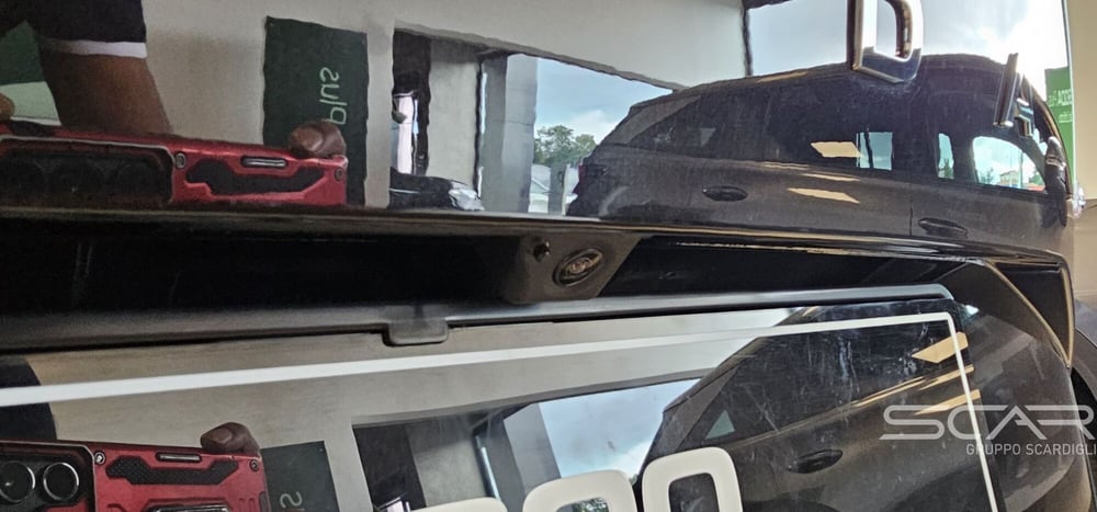 Skoda Karoq nuova a Livorno (14)