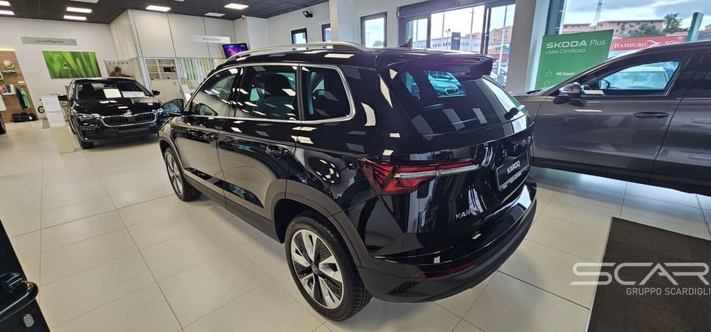 Skoda Karoq nuova a Livorno (3)