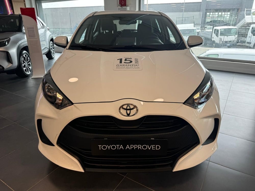 Toyota Yaris nuova a Modena (3)