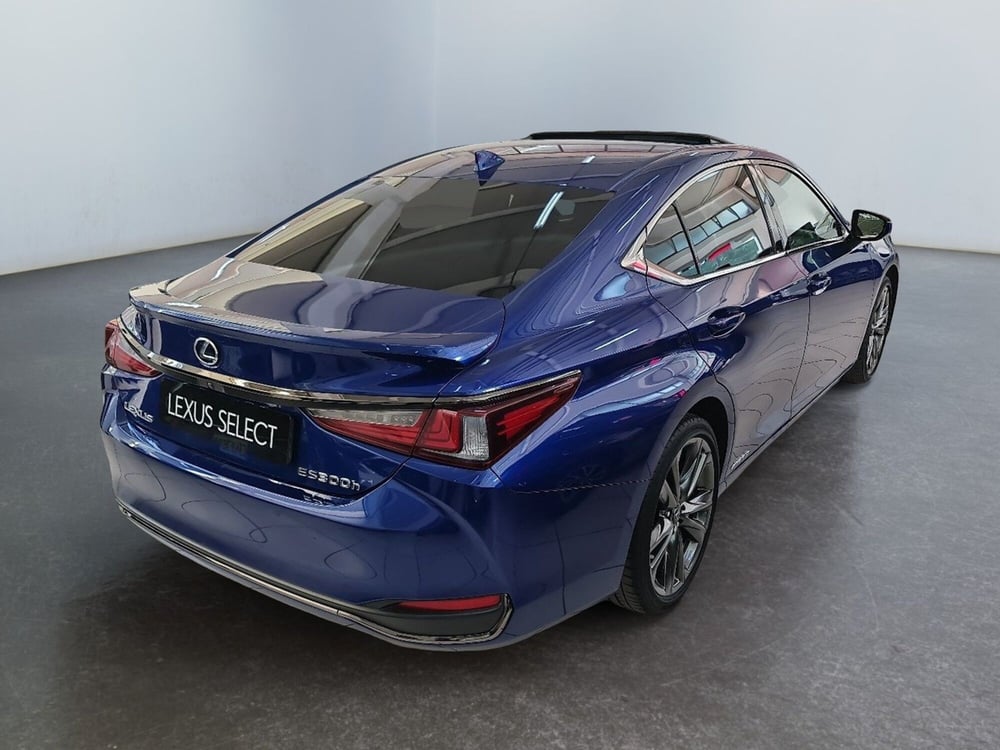 Lexus ES usata a Bologna (6)