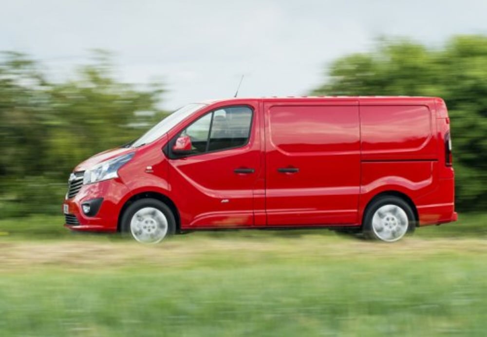Opel Vivaro Furgone usata a Reggio Emilia (12)