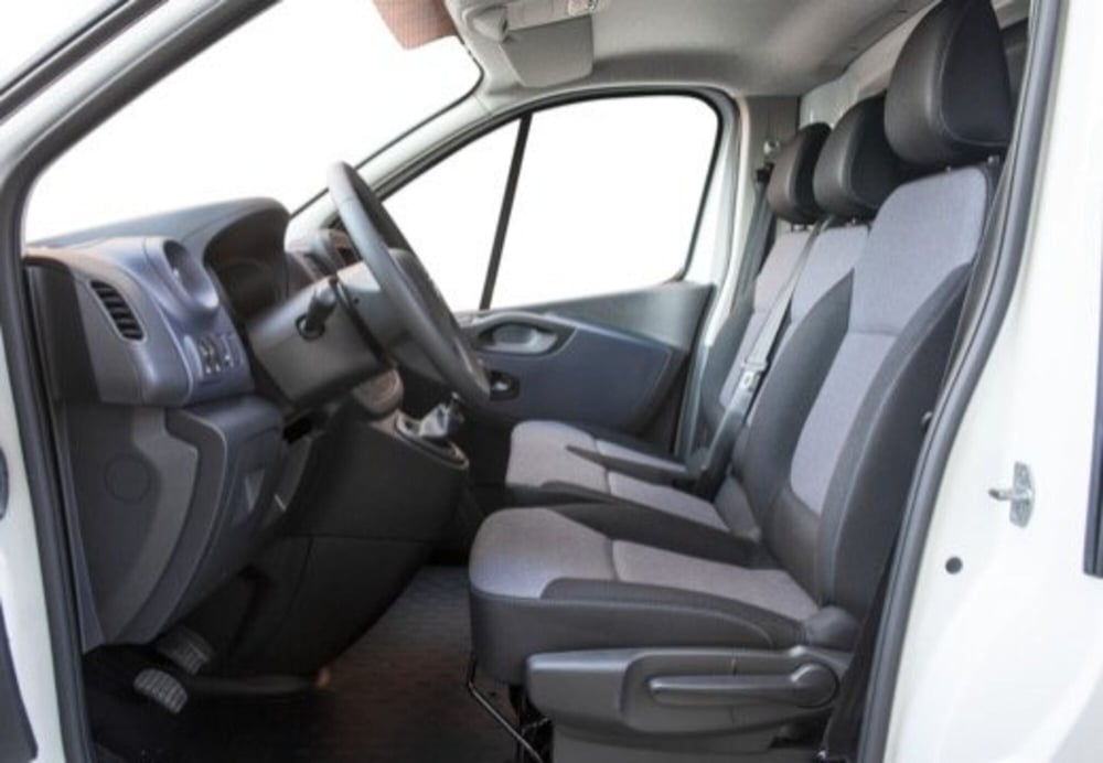 Opel Vivaro Furgone usata a Reggio Emilia (16)