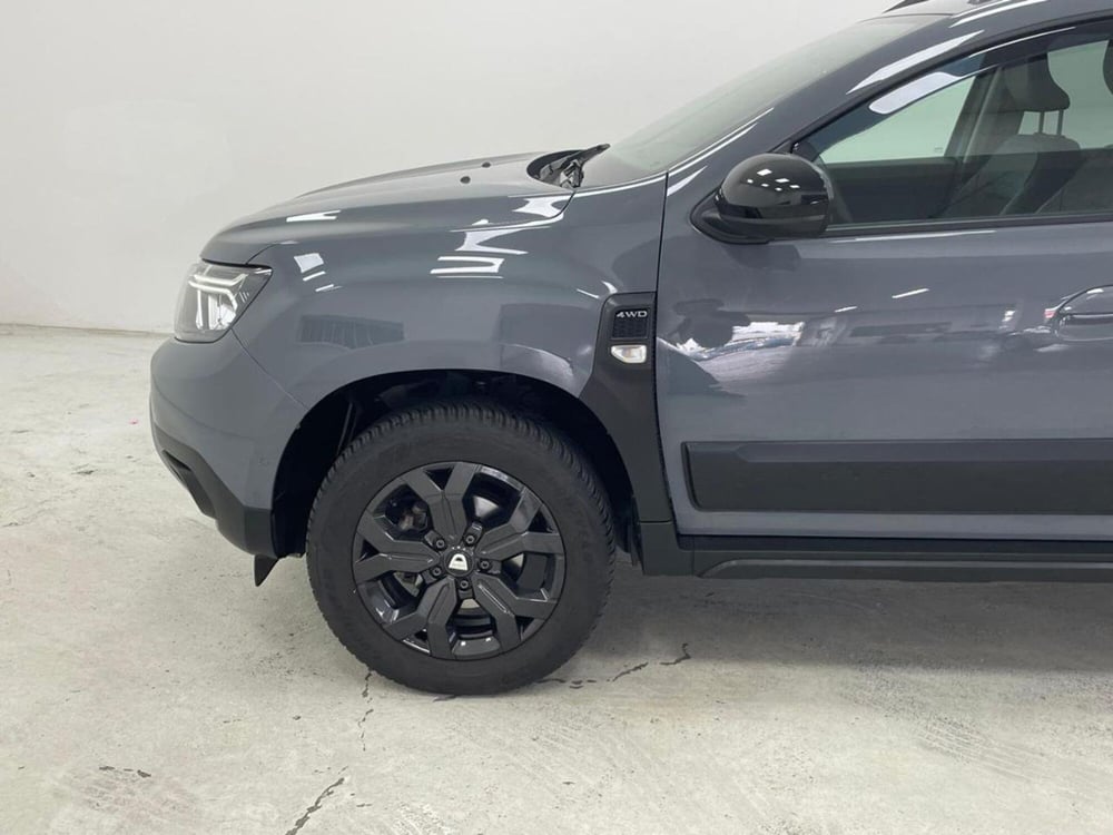 Dacia Duster usata a Como (9)