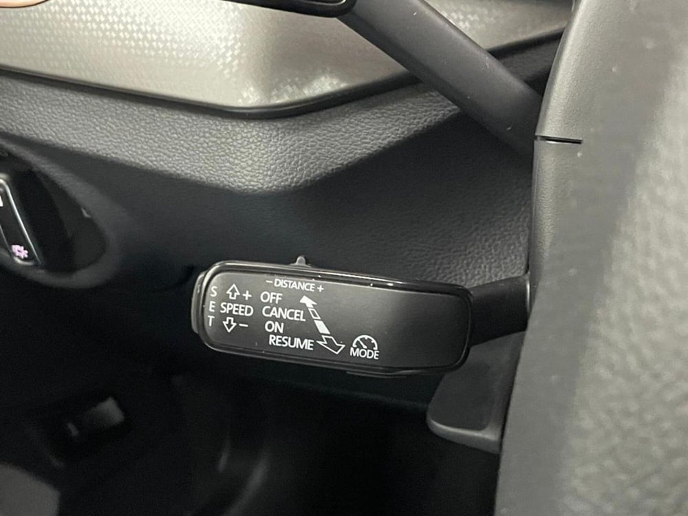 Skoda Kamiq usata a Como (12)