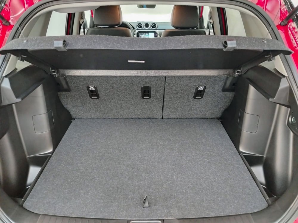 Suzuki Vitara nuova a Rovigo (11)