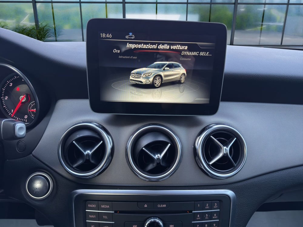 Mercedes-Benz GLA SUV usata a Cosenza (16)