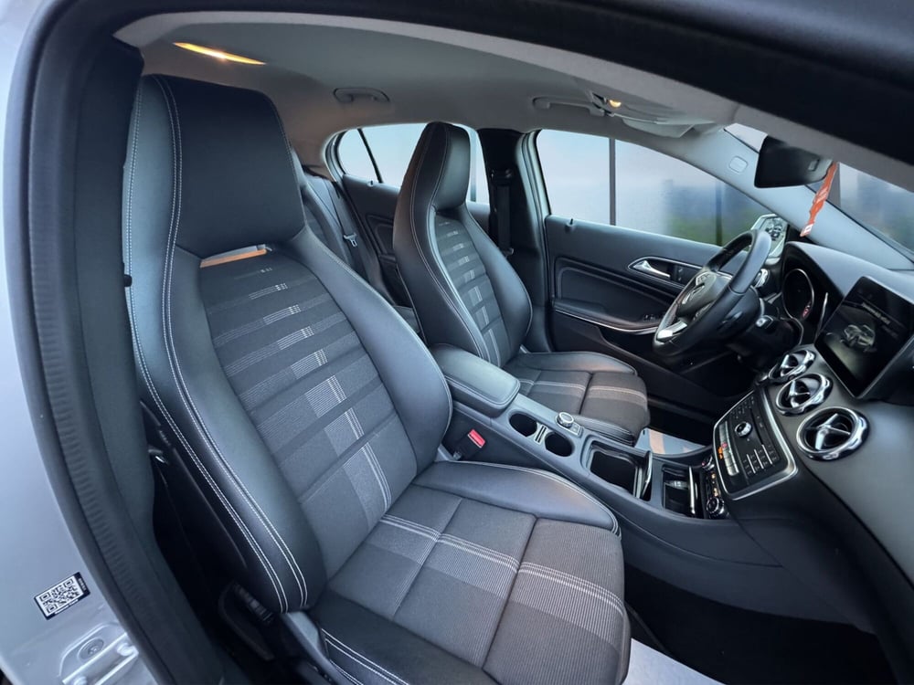 Mercedes-Benz GLA SUV usata a Cosenza (19)