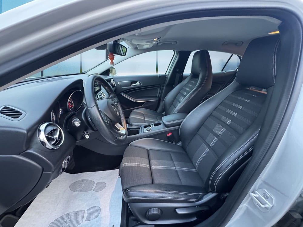 Mercedes-Benz GLA SUV usata a Cosenza (9)