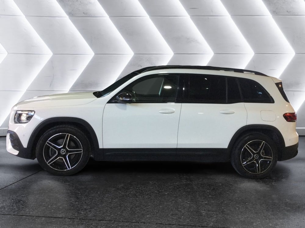 Mercedes-Benz GLB usata a Caserta (6)